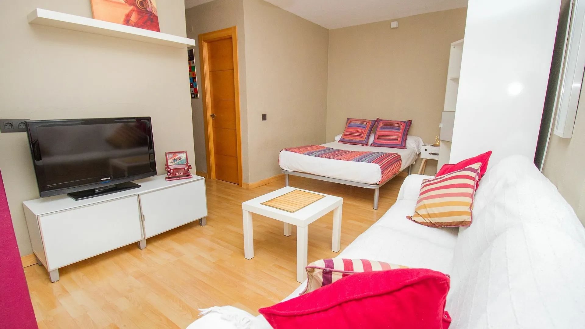 Adorable Studio In Málaga